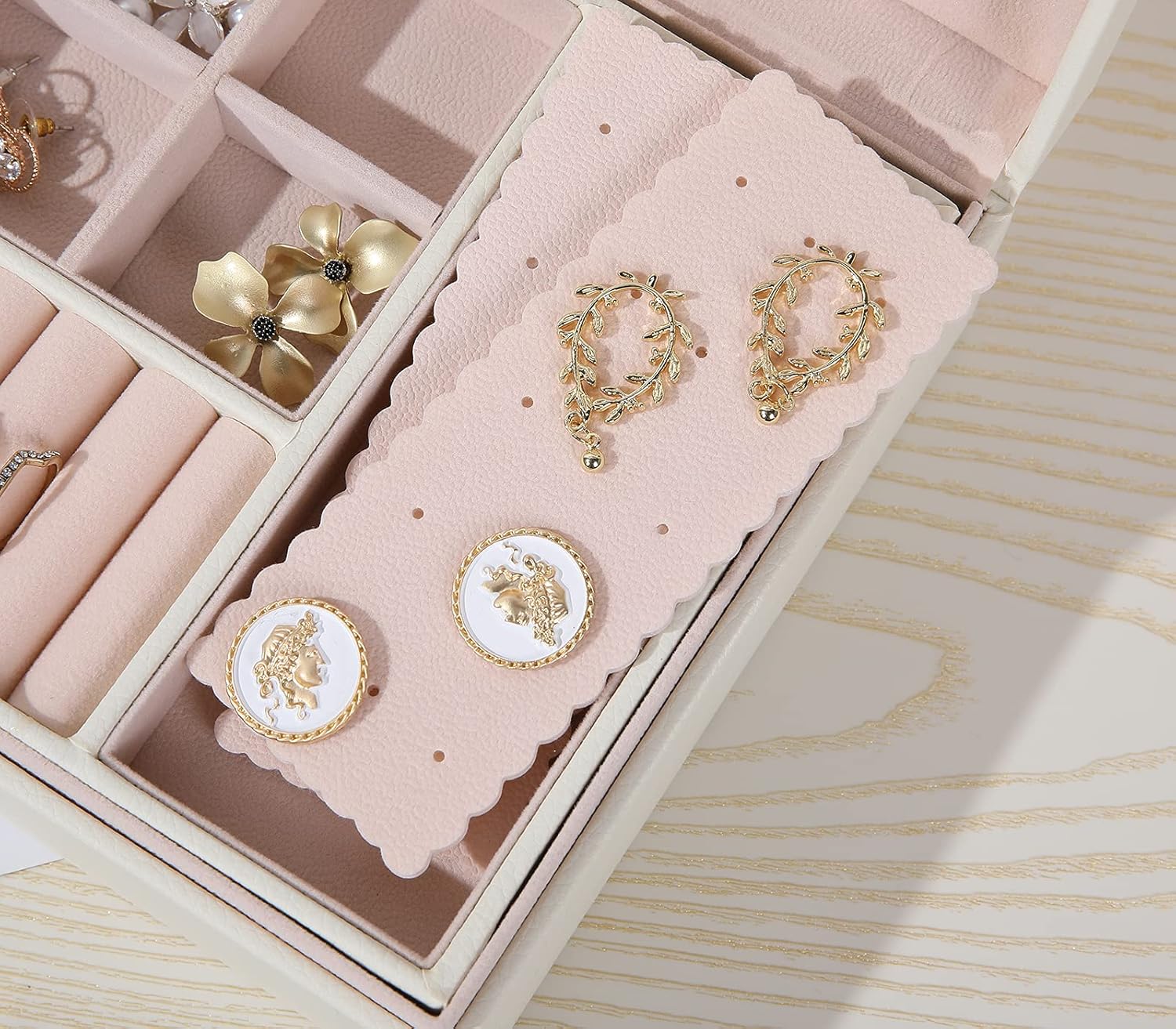 misaya Small Jewelry Organizer Box, Two Layer PU leather Jewelry Storage Box for Women with Removable Tray for Earring Ring Necklace Bracelet, Off White: Home & Kitchen