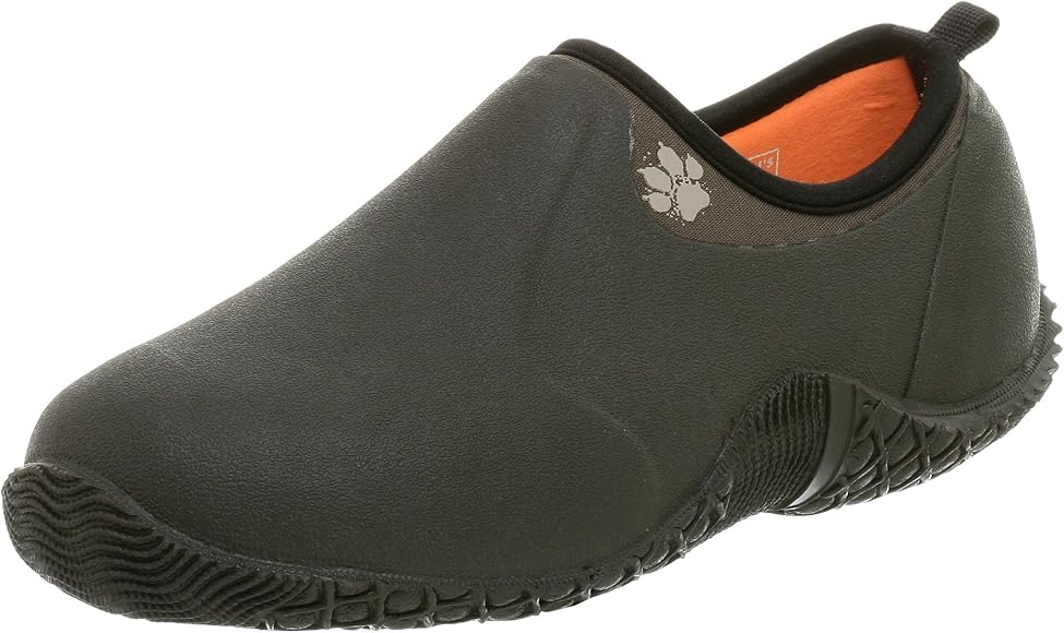 men's muck slip on shoes