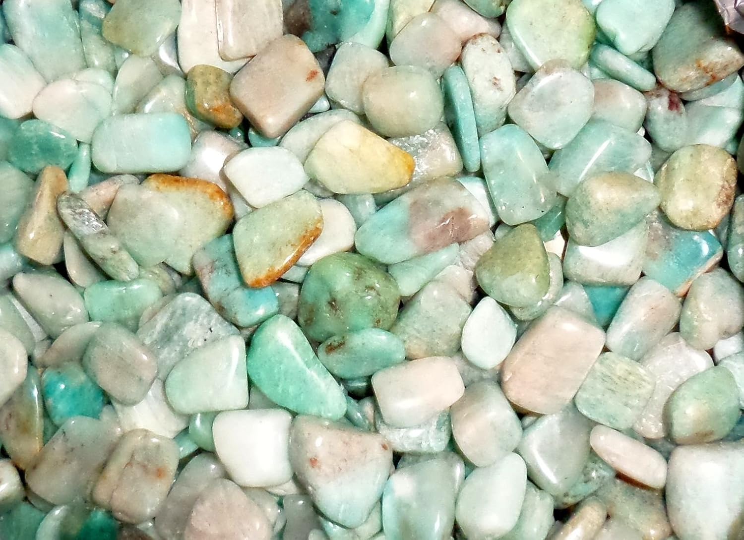 0g Tumbled And Polished Amazonite Amazon Stone Crystals Stones Tumblestones Gemstones In A Velveteen Pouch Reiki Amazon Co Uk Kitchen Home