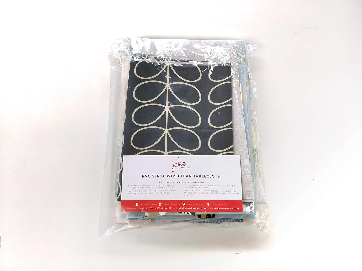 Jolee Fabrics 2kg Bag of Genuine Oilcloth Fabric Tablecloth Offcuts