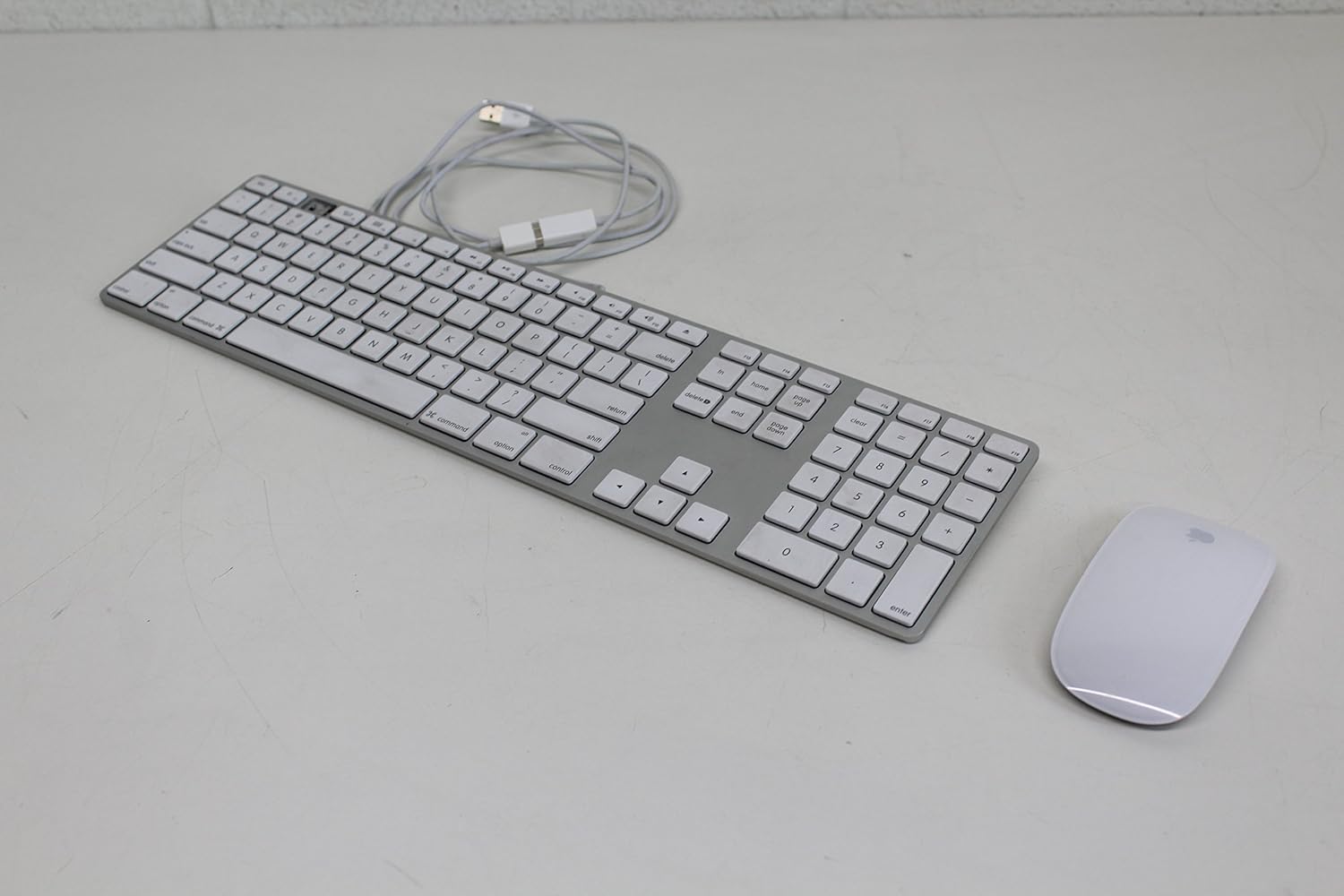 Amazon アップル Apple Keyboard (テンキー付き) US MB110LL/A Apple(アップル