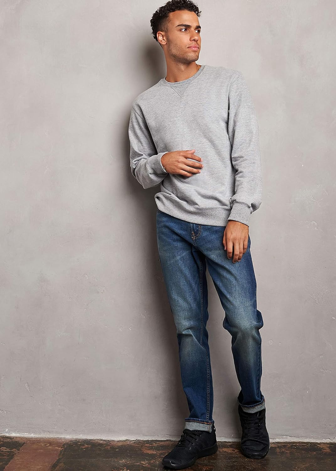 Russell Athletic Men's Cotton Rich 2.0 Premium Fleece Sweatshirt at  Men’s Clothing store