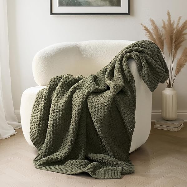 EVERGRACEHOME CHUNKY CHENILLE KNIT THROW BLANKET FOR COUCH, SOFT LUXURIOUS MOSS STITCH BLANKETS FOR BED, COZY DECORATIVE FARMHOUSE KNITTED THROWS FOR SOFA, OLIVE GREEN, 60″ X 80″