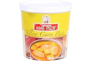 Mae Ploy Thai Yellow Curry Paste for Restaurant-Quality Curries, Aromatic Blend of Herbs, Spices & Shrimp Paste, No MSG, Preservatives or Artificial Coloring (14oz Tub)