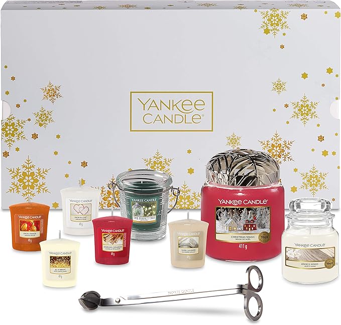 Yankee Candle 8 Scented Candles Votive Holder Wick Trimmer And Illuma Lid Candle Topper 11 Piece Candle Set Amazon Co Uk Kitchen Home