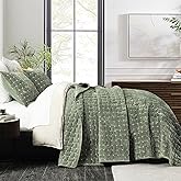 Grassix Velvet Quilt Set King Size, 3 Pieces Lightweight Velvet Comforter with Pillow Shams, Geometric Quilted Bedspread Coverlet Bedding Set for All Seasons, Sage Green, 108"x96"