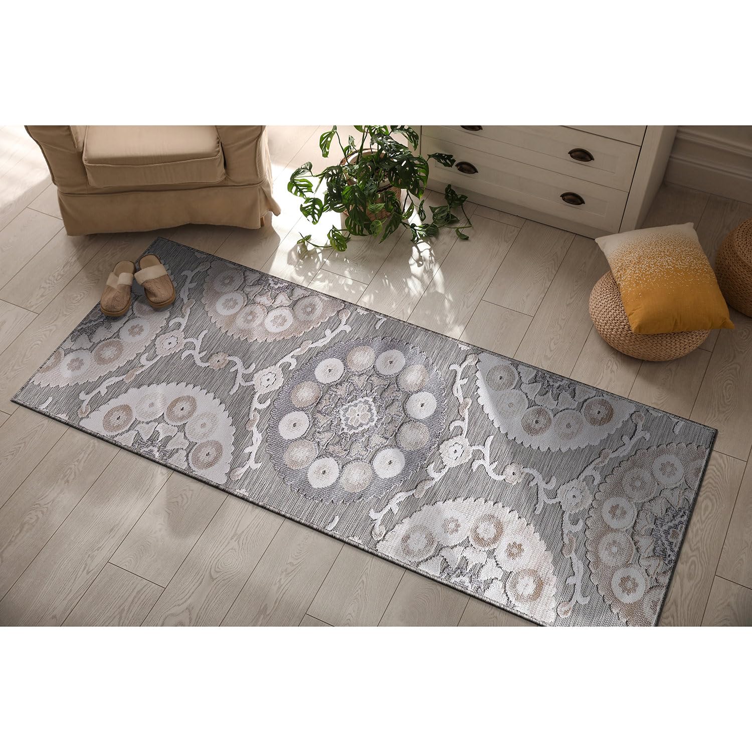 CAMILSON Runner Outdoor Rugs Oriental Retro Traditional Floral Medallion Area Rug 2x10 Non-Shedding Stain Resistant Indoor Carpet for Bathroom Hallway Kitchen Office (2 x 10 / Beige) Image