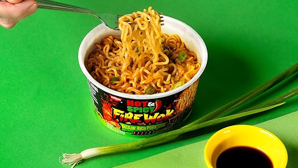 NISSIN HOT & SPICY FIRE WOK, SIZZLIN’ RICH PORK, 4.37 OUNCE (PACK OF 6)