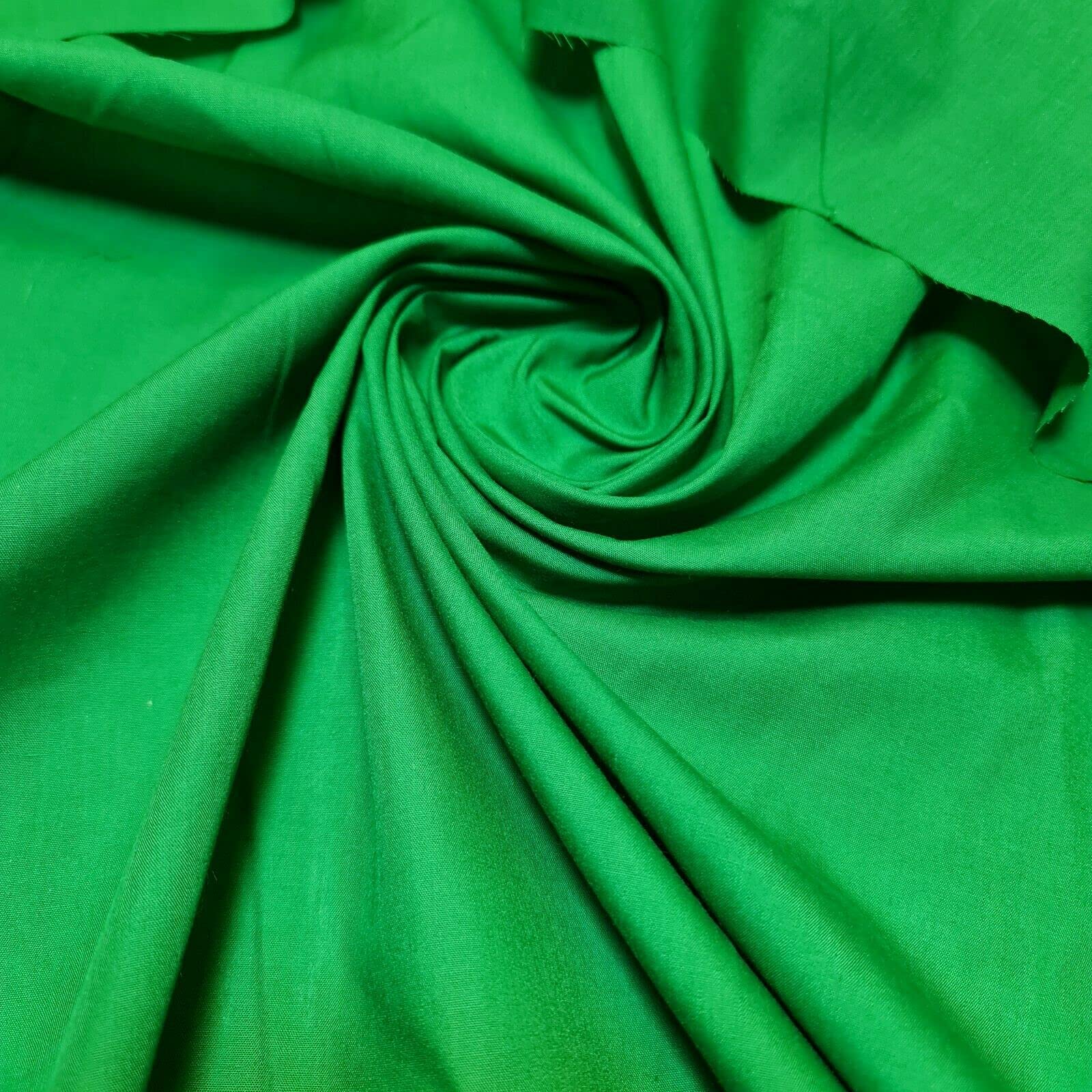 Plain/Solid Dyed Polycotton Dress Craft Fabric Material 45" - 112 cm Wide Sold As 5 Meter Pre - Cut Lengt (Emerald Green)