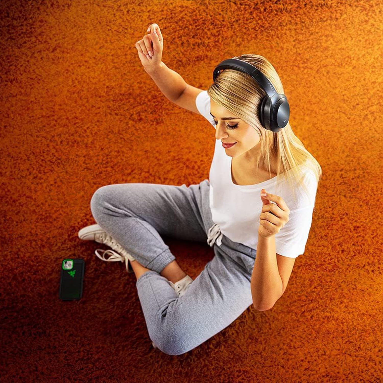 Razer Opus - Kabelloser Kopfhörer mit THX-Zertifikat und aktiver Rauschunterdrückung ANC (Wireless Headset, Bluetooth, bis 40 Stunden Akku, Mikrofon, Umgebungsmodus) Schwarz 2
