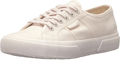 superga ecru