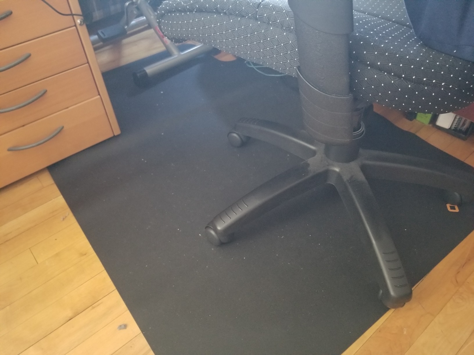 11/mo Finance Office Chair Mat with Anti Fatigue Cushioned Foam Chair Mat for Hardwood