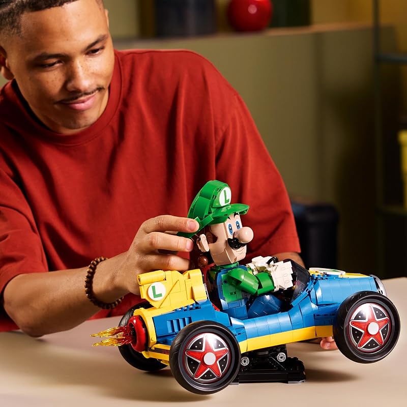 Super Mario: Mario Kart: Luigi & Turboflitzer - Nintendo Figur und Auto Modellbau für Erwachsene - Sammelbares Gaming Merch - Geschenkidee für Männer, Frauen und Fans - 72050 — Foto 8 von 8