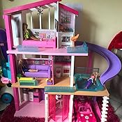 maison de barbie en bois avec ascenseur