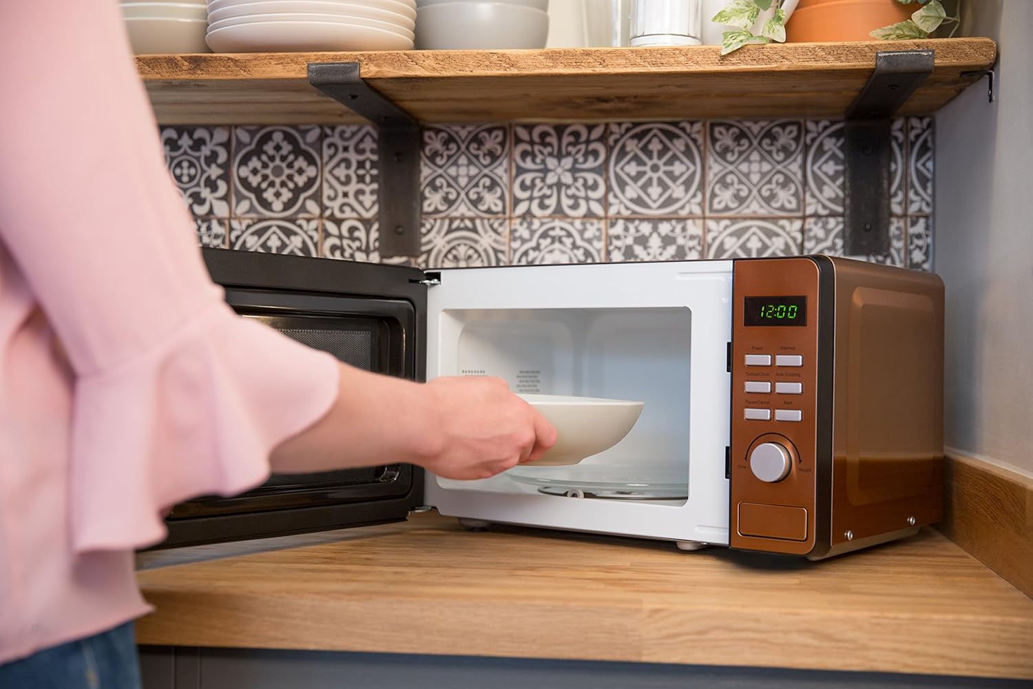 Solo Microwaves Steel/Plastic/Glass Russell Hobbs RHMD804CP Copper Digital Microwave Large