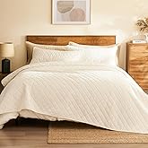 L'AGRATY Velvet Quilt Queen Size: 3-Piece Reversible Luxury Velvet Bedding Comforter Set - Lightweight Oversized Quilted Bedspread Coverlet with 2 Pillow Sham for All Season - Cream White Quilt