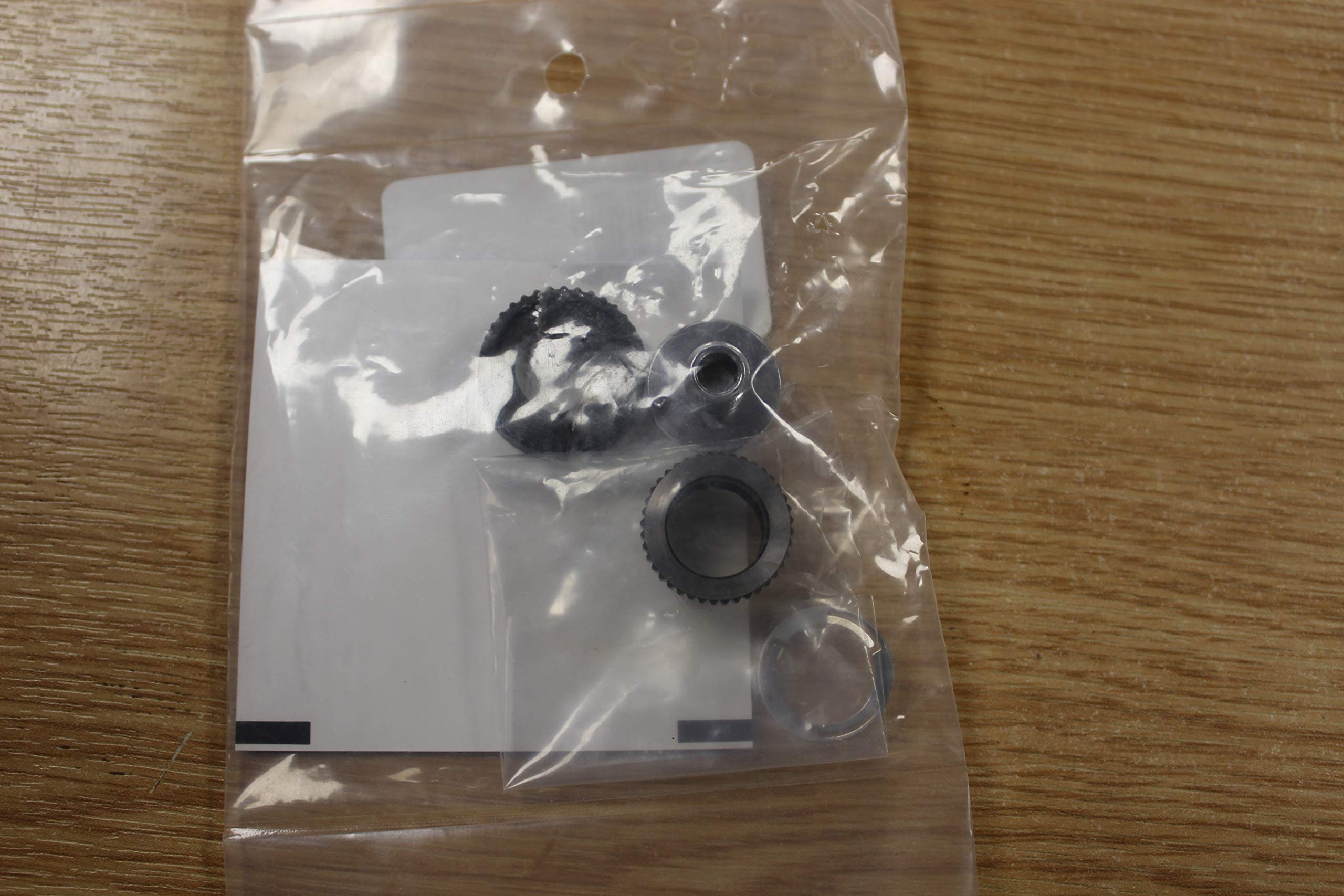 Shimano SPARE PART WH6800-R LH lock nut bolt