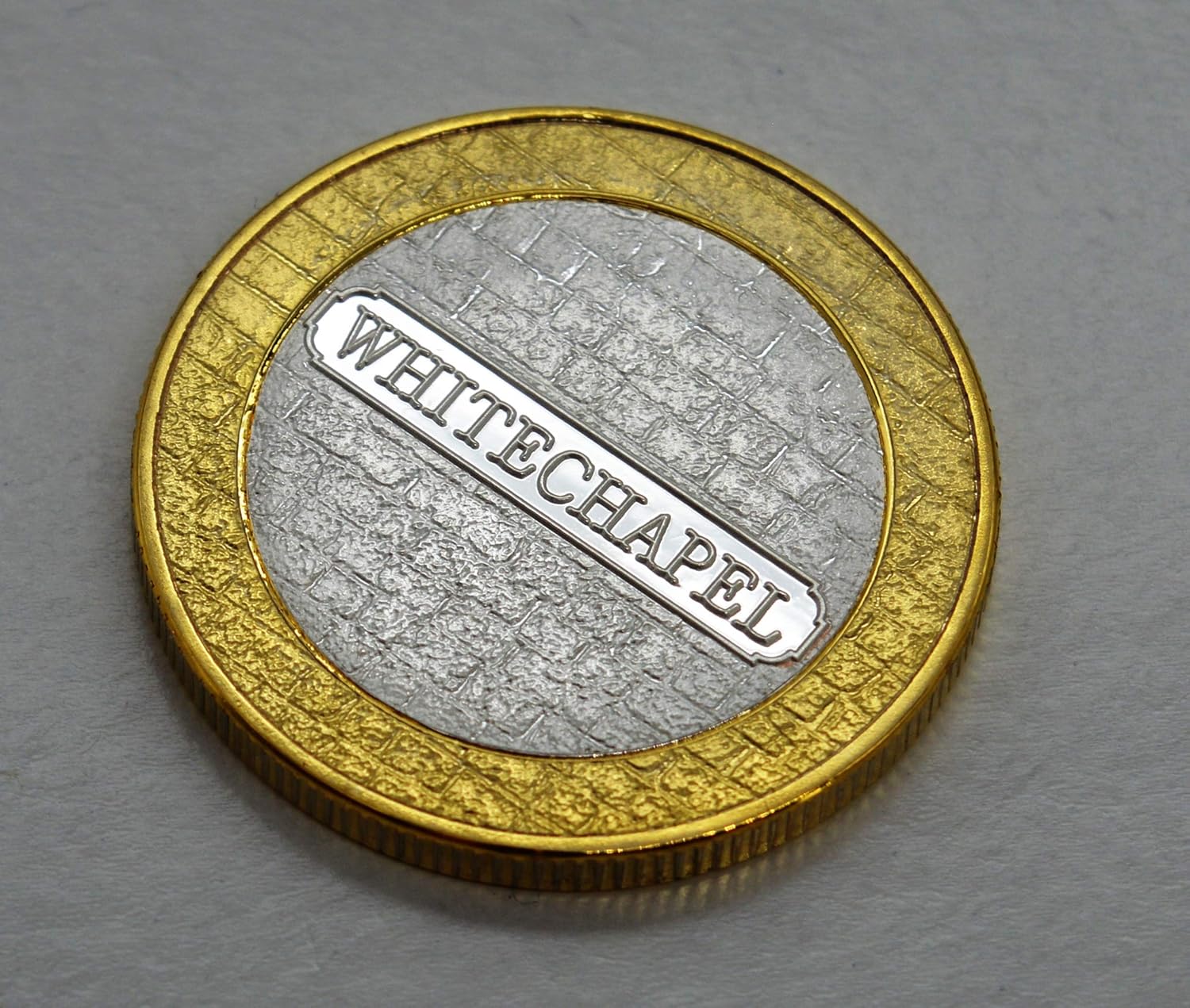 The Commemorative Coin Company JACK THE RIPPER Fine Silver & 24ct Gold 'Dual Metal' Commemorative in Capsule. Whitechapel - Image 4
