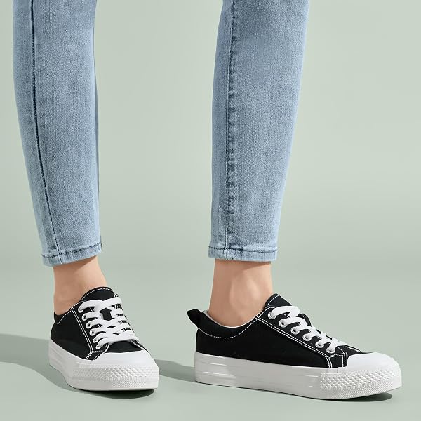HEEZ WOMENS PLATFORM FASHION CANVAS SNEAKERS LOW TOP LACE UP TENNIS SHOES BREATHABLE LIGHTWEIGHT NON SLIP SHOES CASUAL RUNNING WALKING SHOES BLACK AND WHITE, 7