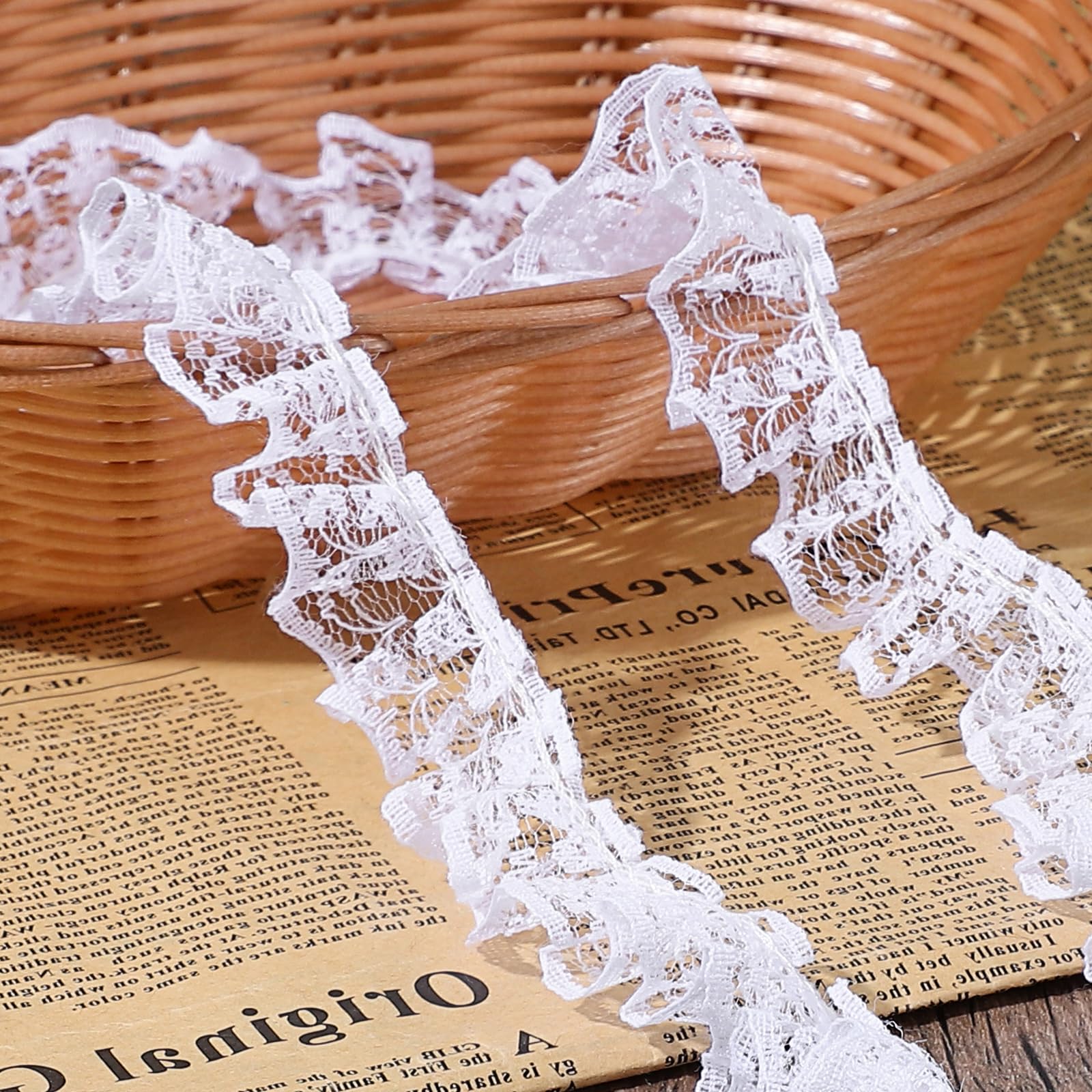 Photo 1 of 10 Yards Pleated Organza Lace Edge Gathered Mesh Trim Ribbon 0.9 Inches Vintage Edging Trimmings Fabric Laces Trim Sewing Crafts Lace for Gift Wrapping Dress Decoration Wedding Bouquet