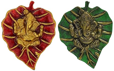 eCraftIndia Lord Ganesha on Leaf (Red, Green) - Set of 2 (Different Sizes)