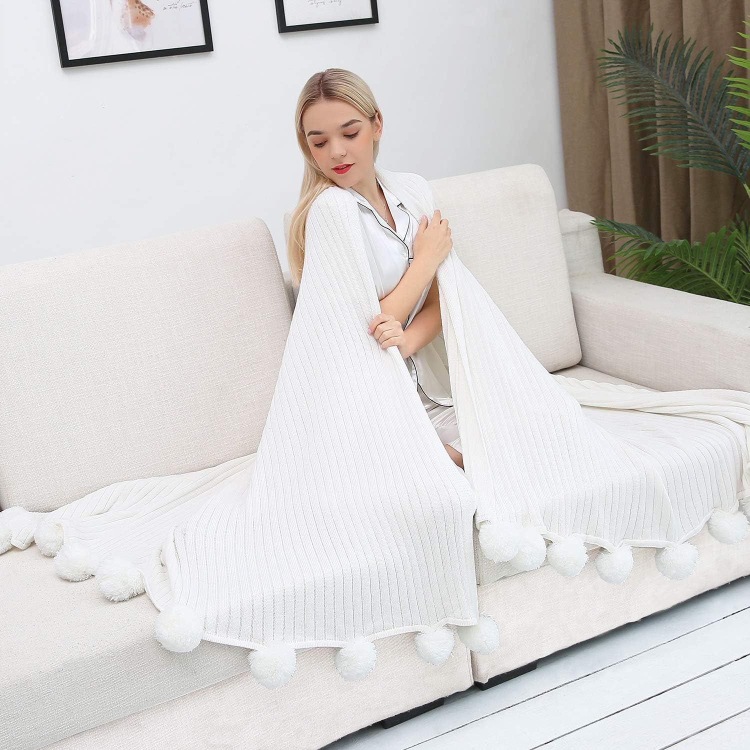 Fomoom Throw Blanket for Couch, 40 x 60 Inch White Pom Pom Throw Blanket Knit Blanket with Pom Poms, Fuzzy, Fluffy, Plush, Soft, Cozy, Warm Knitted Cover, Decorative Cotton Blanket for Sofa Bed: Home & Kitchen