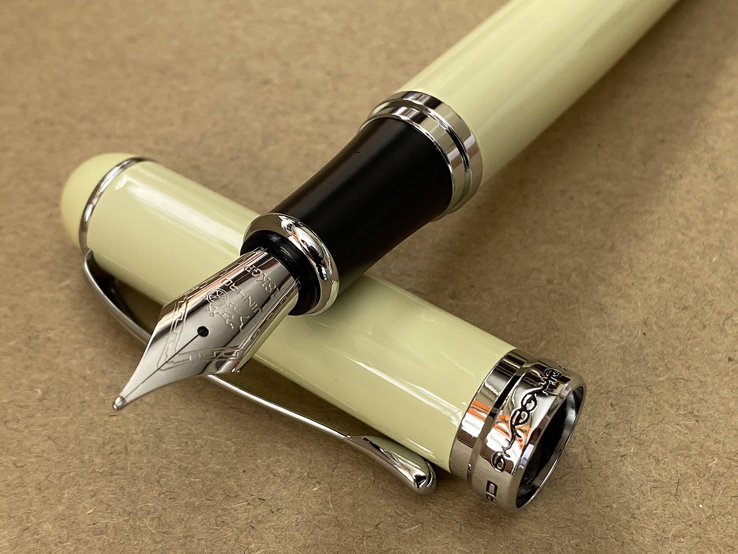 Rhapsody Jinhao x750 Fountain Pen 0.5mm Nib Ink Pens (Antique White)