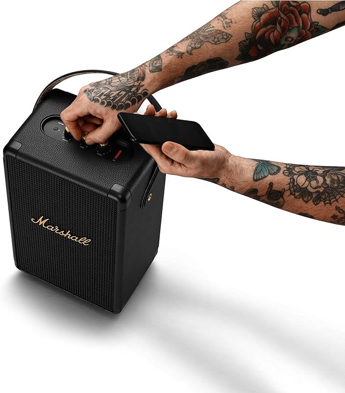 Tufton Outdoor Tragbarer Bluetooth Partylautsprecher, IPX2 wasserbeständig – Schwarz und Messing