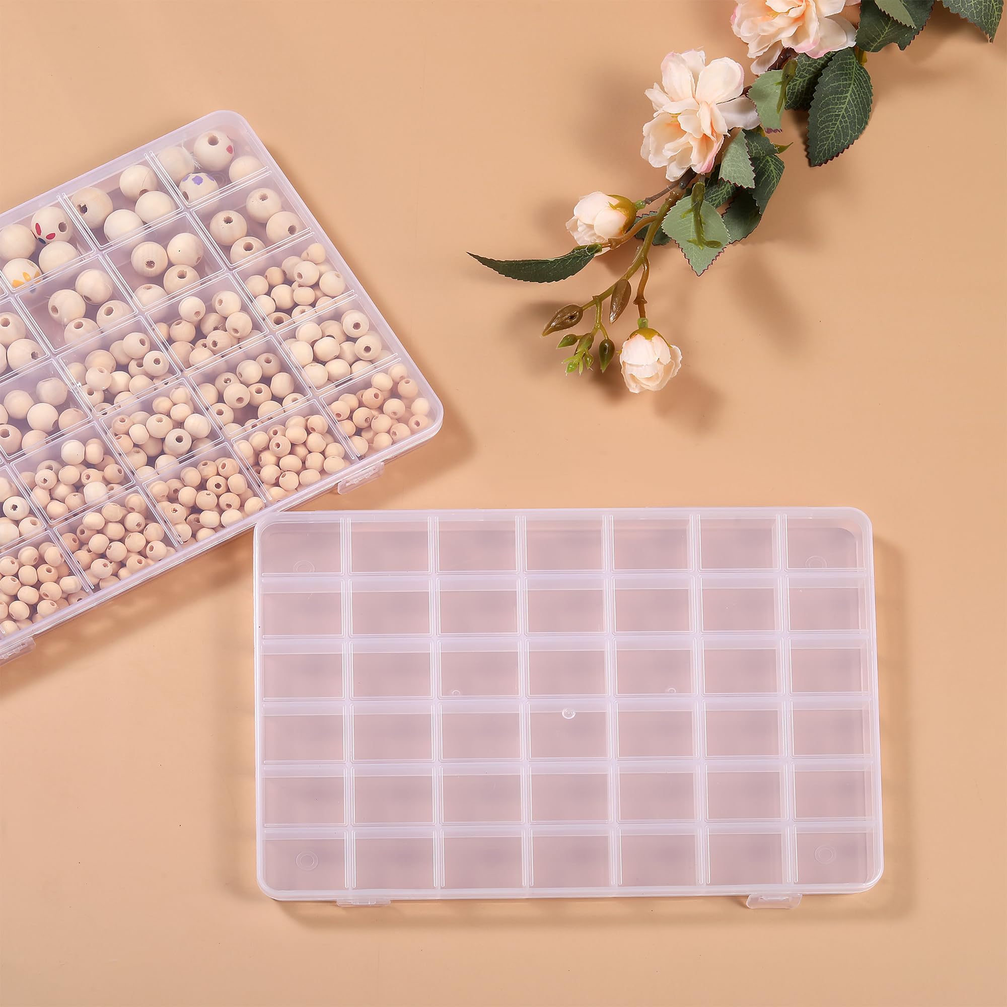 42 Grids Plastic Bead Organizer Beads Storage Containers Bead Holder Organizer Clear Storage Dividers Box for Jewelry Arts and Crafts