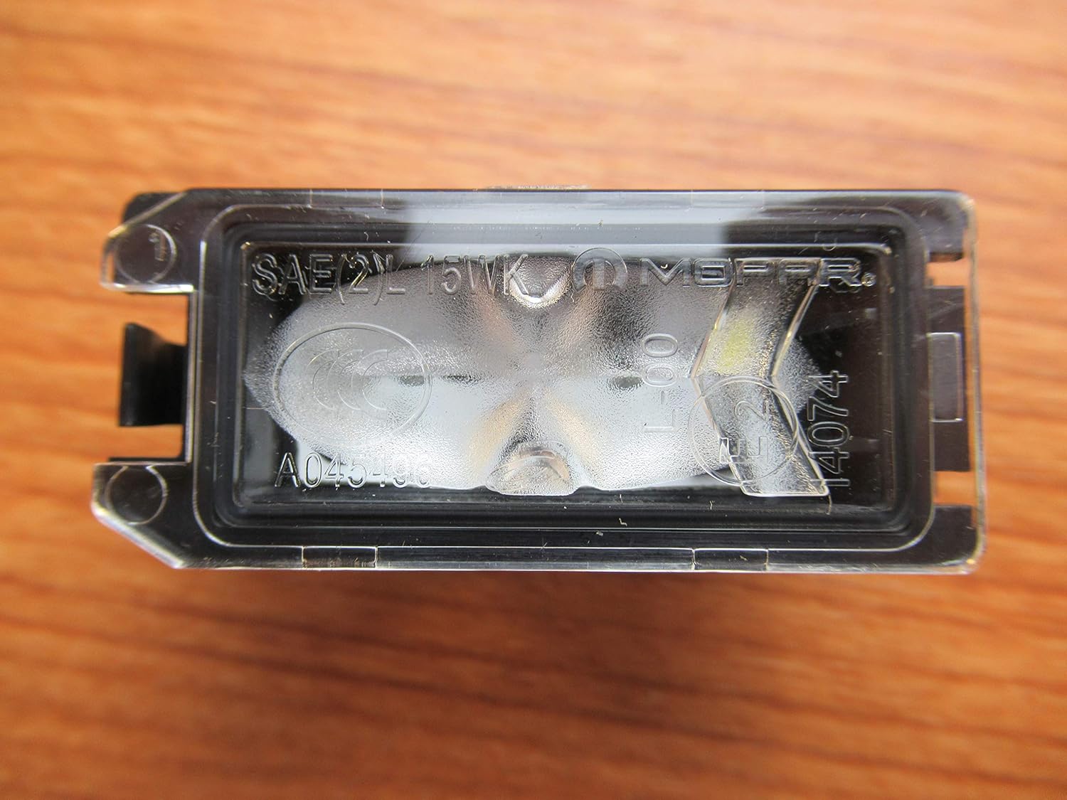 fiat 500 license plate light bulb