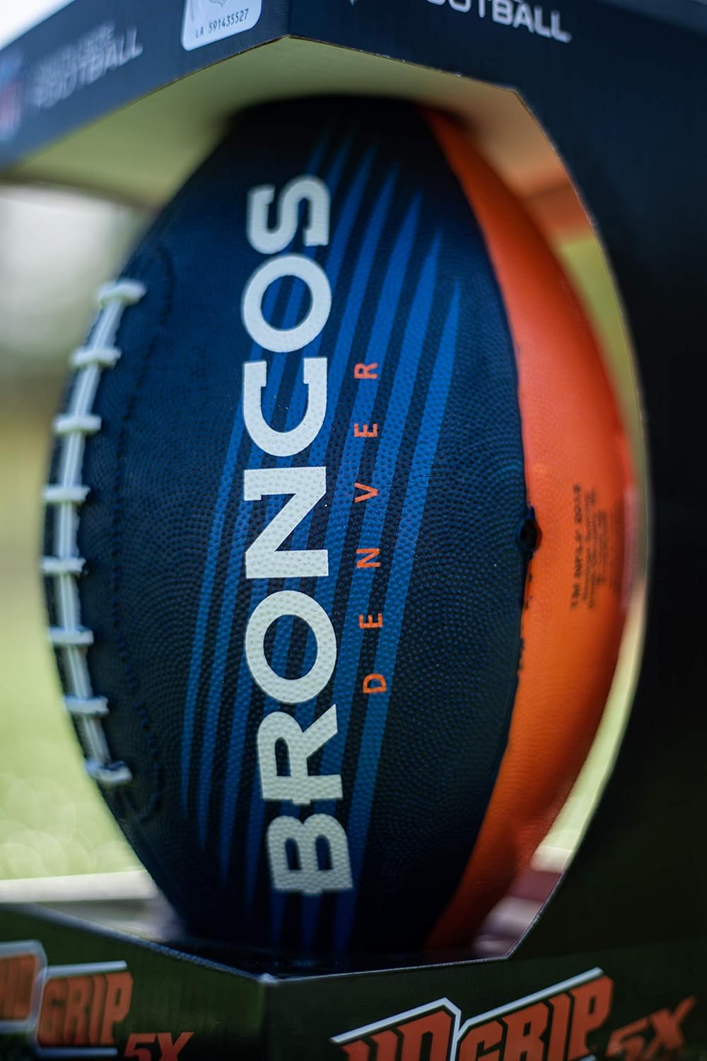 Rawlings NFL Downfield Youth Size Football with 5X HD Grip, Seattle Seahawks : Clothing