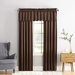 Sun Zero Barrow Energy Efficient Rod Pocket Curtain