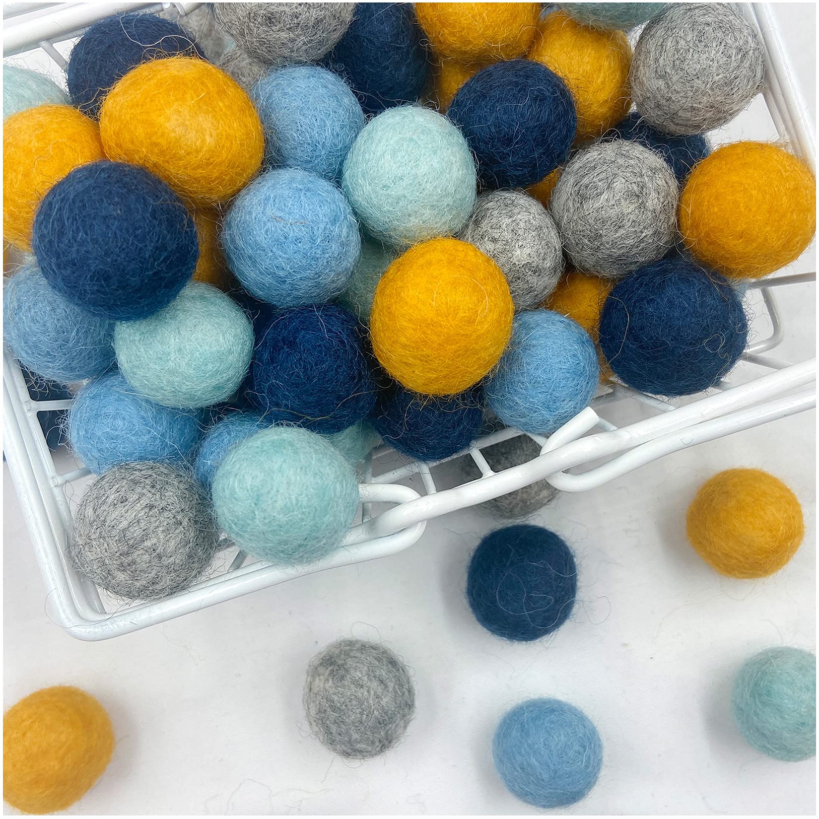 Yulitigy Felt Pom Pom Balls 2 cm 80 Pieces Blue Wool Ball Bunting Home Decor DIY Custom Felt Ball Party Garland