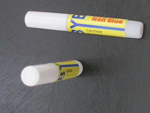Amazon.com : Clear Nail Glue for False Tips & Nail Art Decoration Plus ...