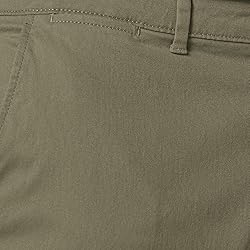 Amazon Essentials Men's Athletic-Fit Casual Stretch