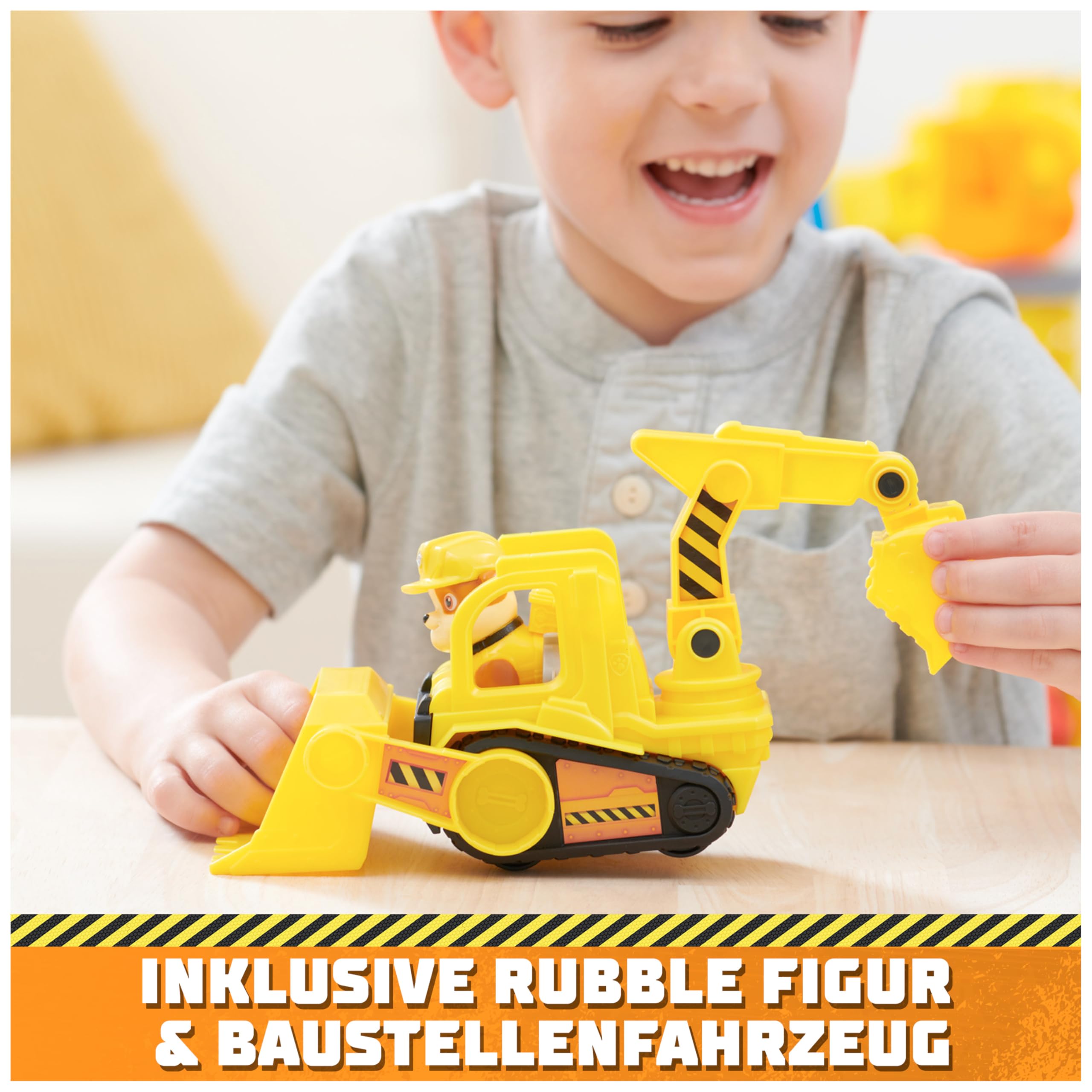 Rubble & Crew - Kran-Spielset Baupfoten Hof 68 cm, mit Rubble-Figur, Planierraupen-Fahrzeug und 340 g Build-it Kinetic Sand, Licht und Sound, ab 3 Jahren 3