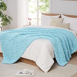 L'AGRATY Chunky Knit Throw: 80''x90'' Chenille