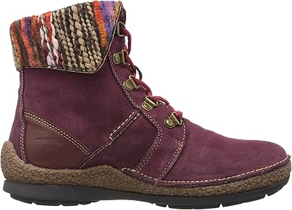 dayna hiking boot