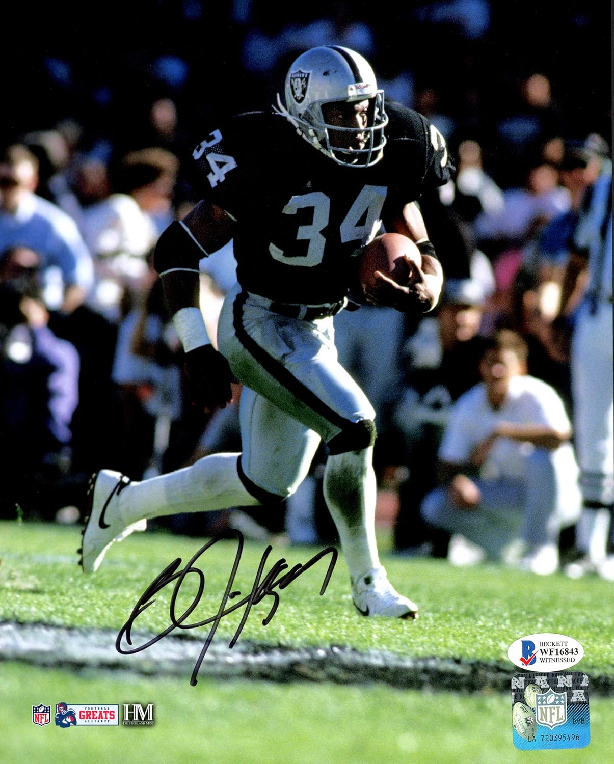 Photographs - Bo Jackson Autographed 8x10 Photo Raiders Beckett BAS Stock #185743
