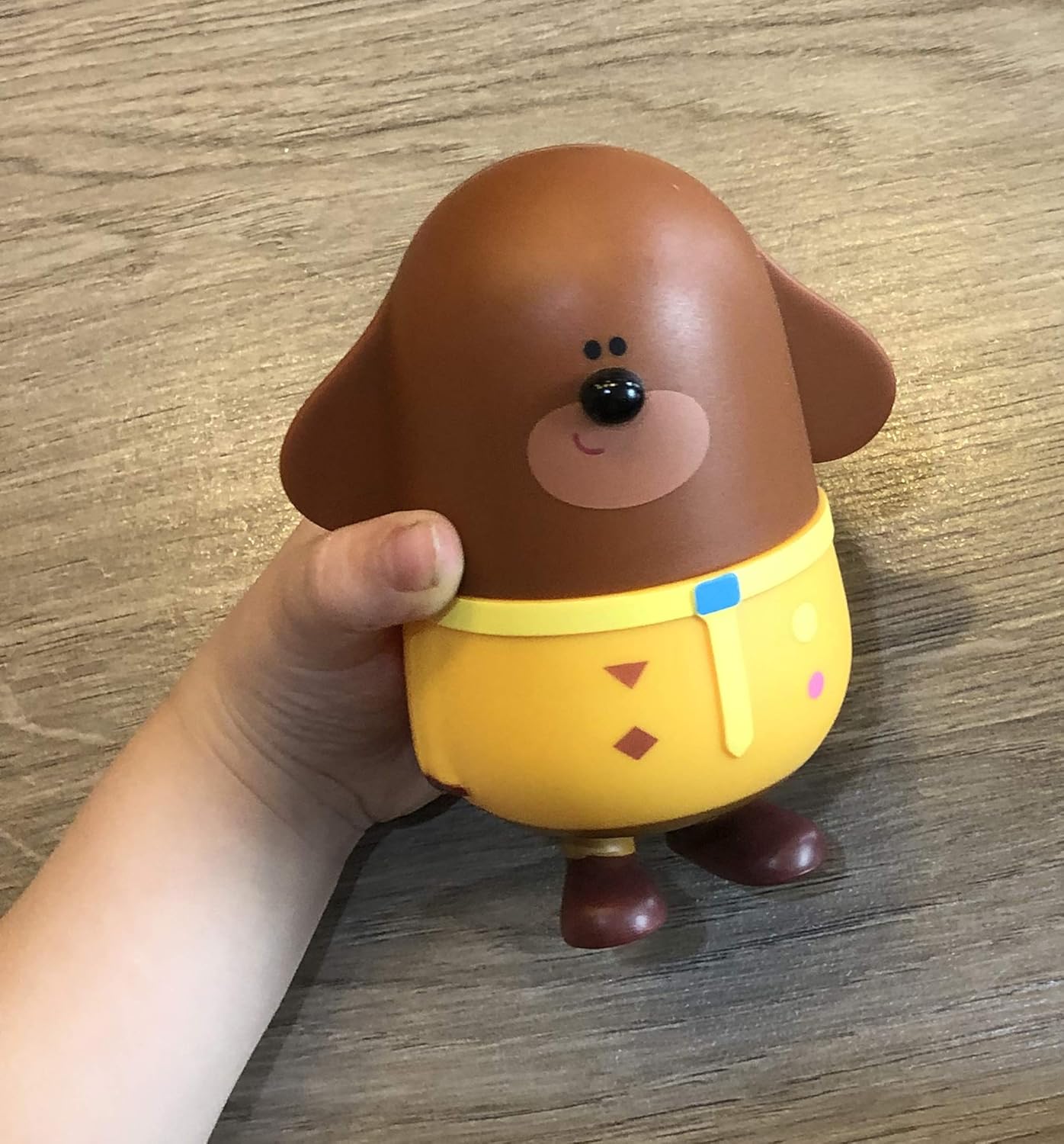 hey duggee squirrel figurine set
