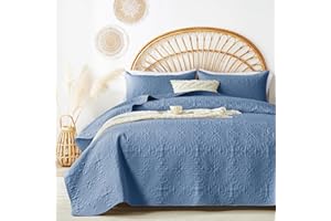 akkialla King/Cal King Quilt Bedding Set for All Seasons,Lightweight Bluish Grey Bedspreads King Size,Modern Style Microfiber Soft Floral Pattern Coverlet Set(1 Quilt,2 Pillow Shams)