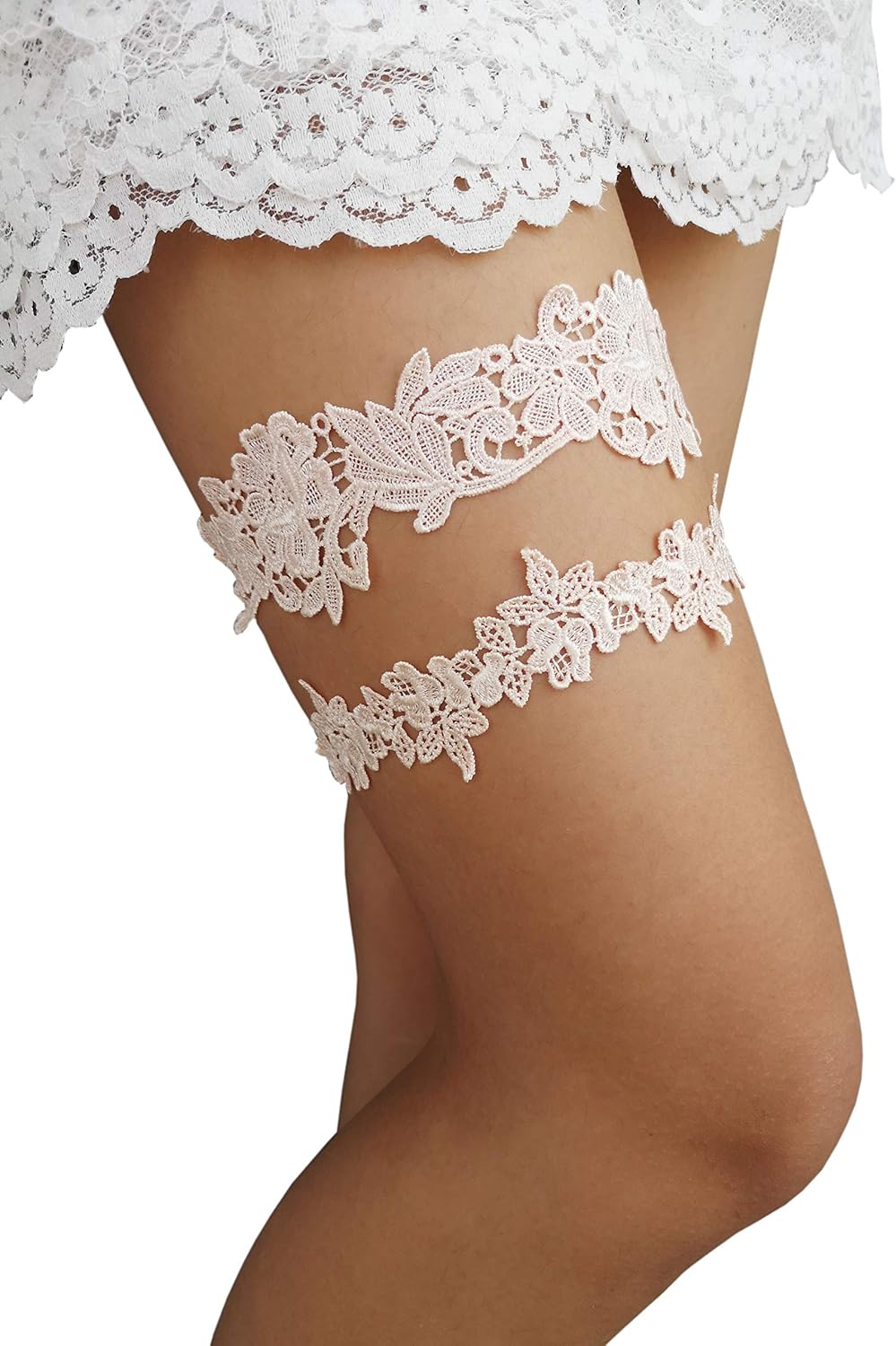 Amazon Com Yurongsxt Flower Leaf Style Garter Set Wedding Garter Set Bridal Garter G08 Blush Clothing