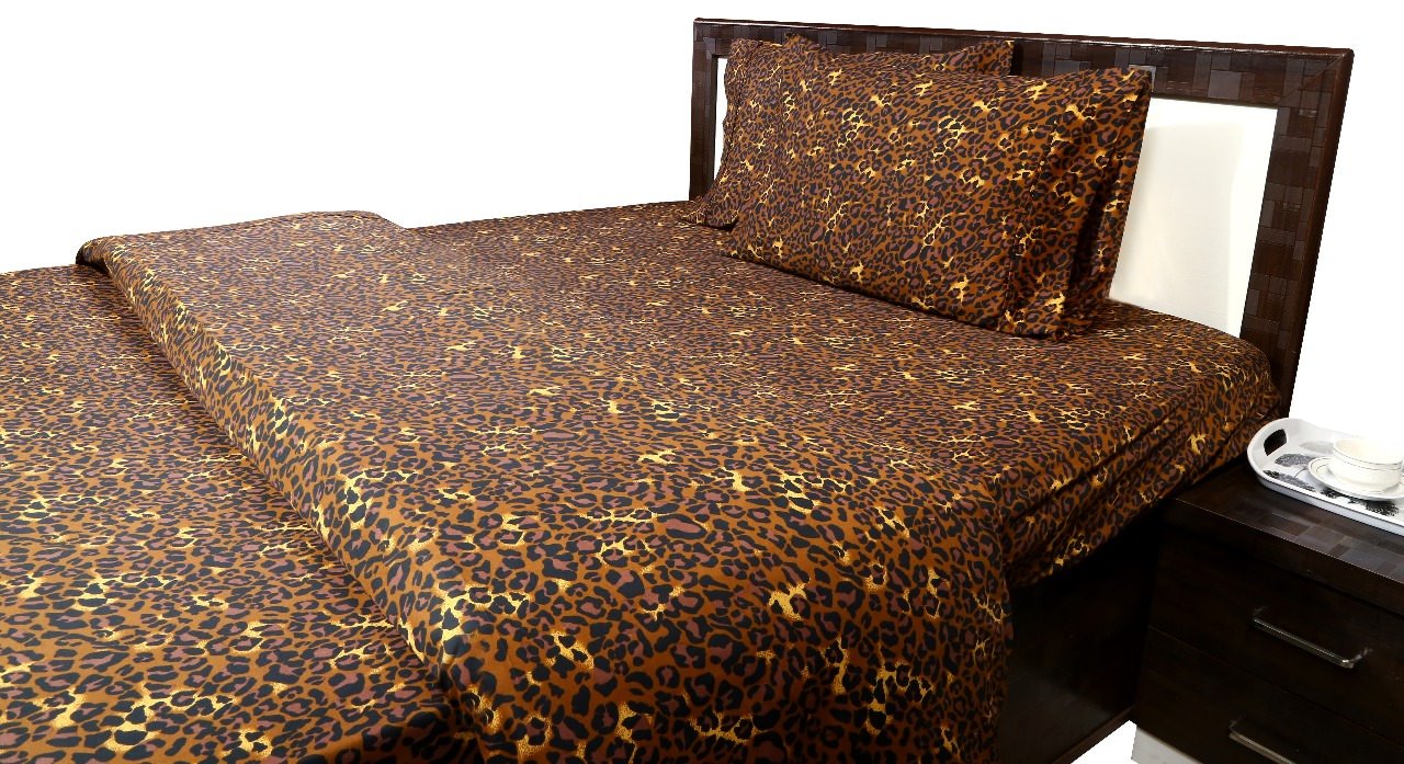 Comfort  5-Piece Double Duvet Cover Leopard Print bronw and pink