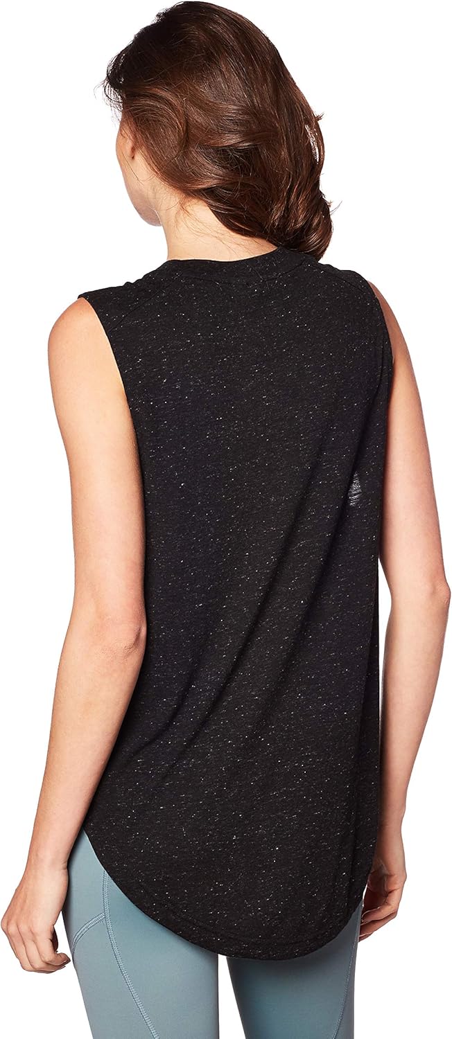adidas Women's Athletics Graphic Drop Hem Muscle tee: Clothing