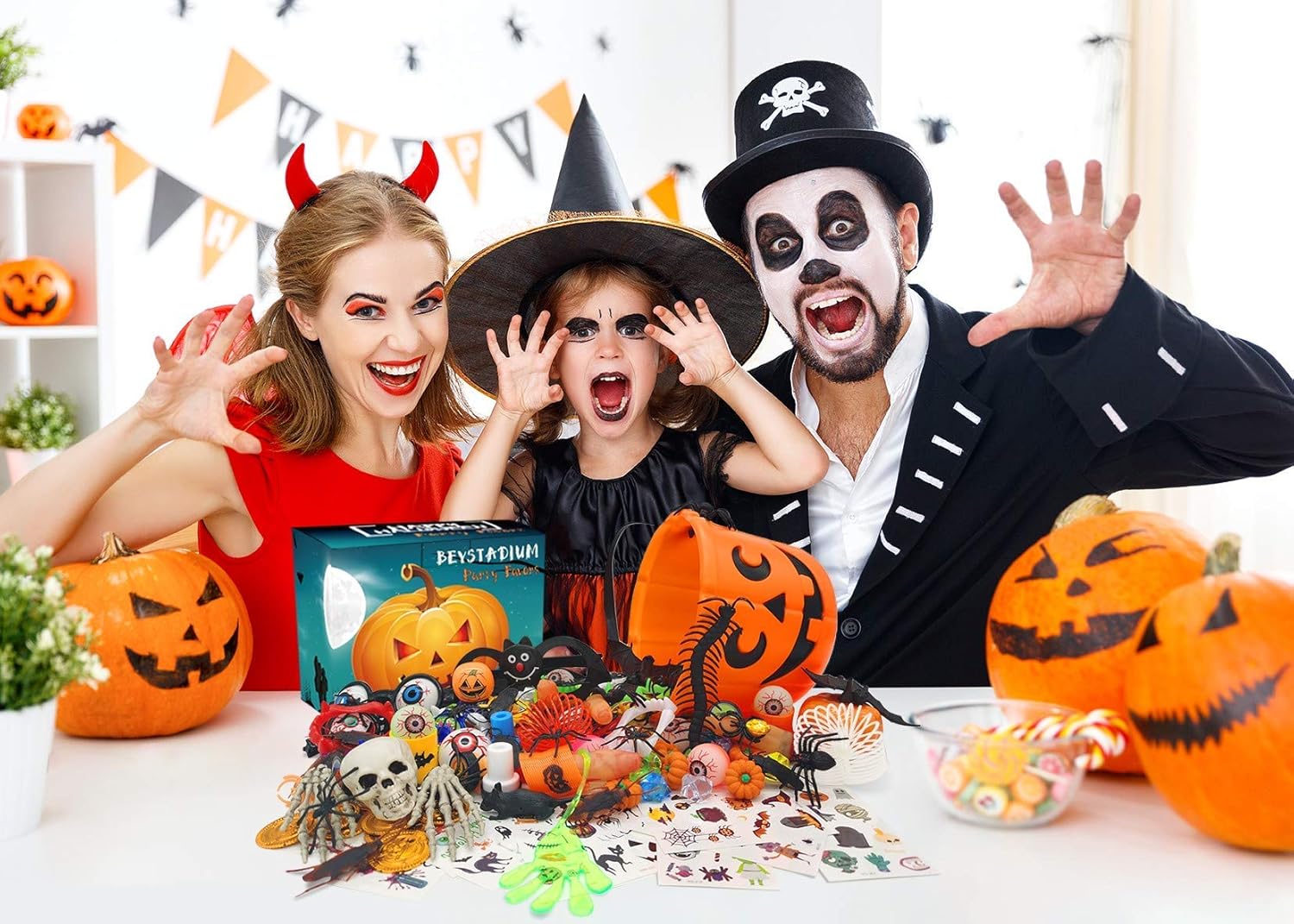 Halloween Party Favors - Perfect Assortment of Halloween Toys for Kids, Great Goodie Bag Fillers, School Classroom Rewards, Halloween Prizes to the Trick-or-Treaters(28 types of the toy, 135 Pcs): Toys & Games