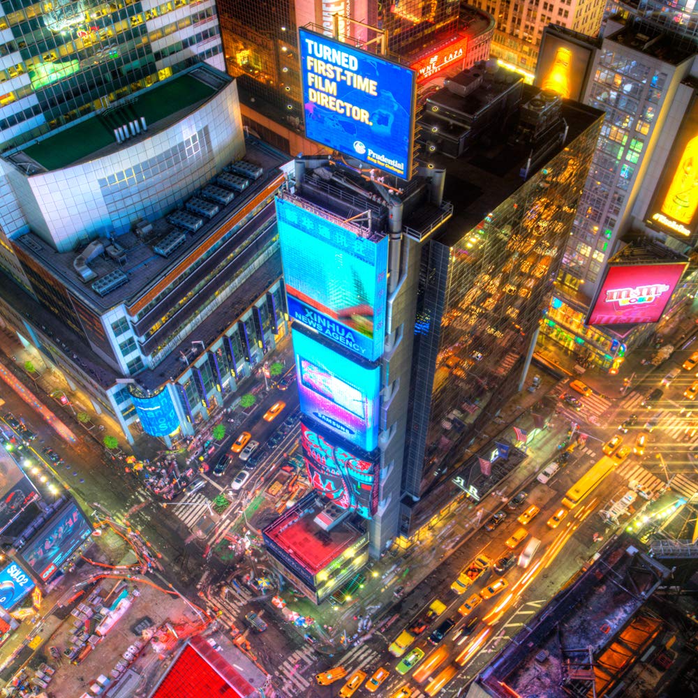 International Graphics - Finished Picture - Aurélien, Terrible - ''Rebirth''- 30 x 30 cm - Direct printing on acrylic glass