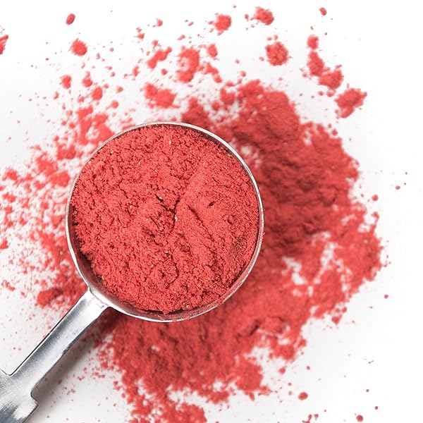 SUPER GARDEN FREEZE DRIED STRAWBERRIES POWDER | FLAVORFUL AND 100% PURE FREEZE DRIED STRAWBERRY POWDER | FREEZE DRIED FRUIT POWDER – NO SUGAR ADDED | FREEZE DRIED BERRIES POWDER – PERFECT SPACE AND ASTRONAUT FOOD FOR SMOOTHIES OR BAKING | 4.32 OZ