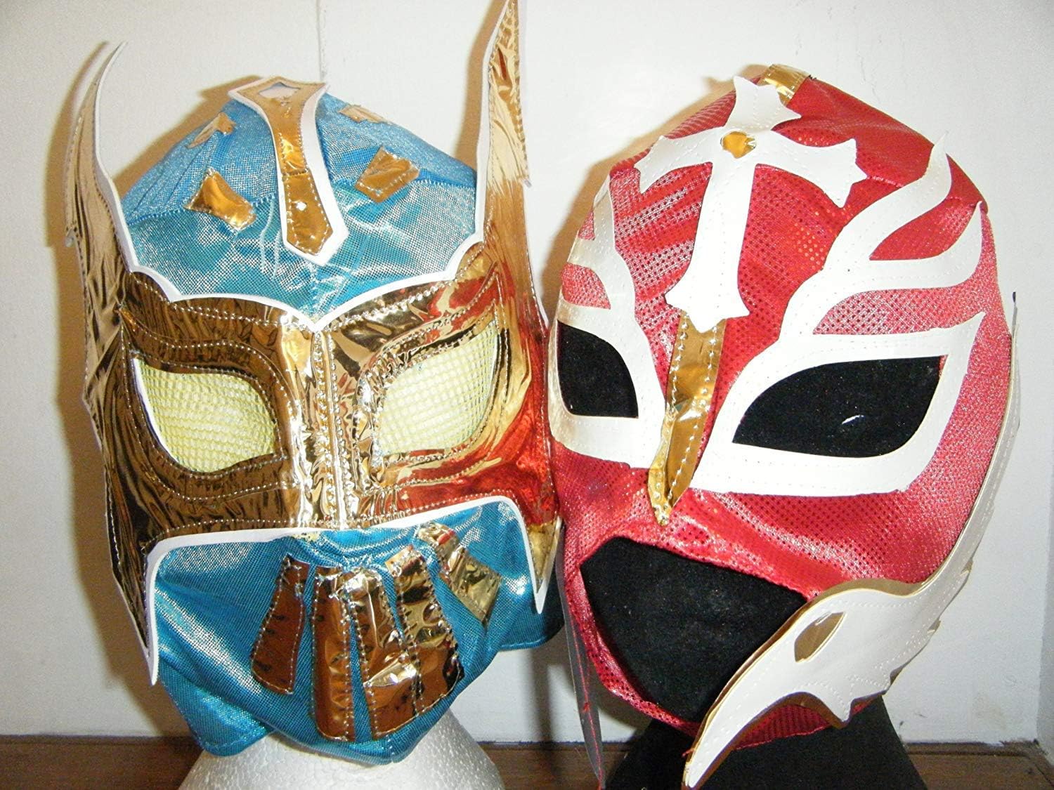 SIN CARA MASK AND RED REY MYSTERIO MASK
