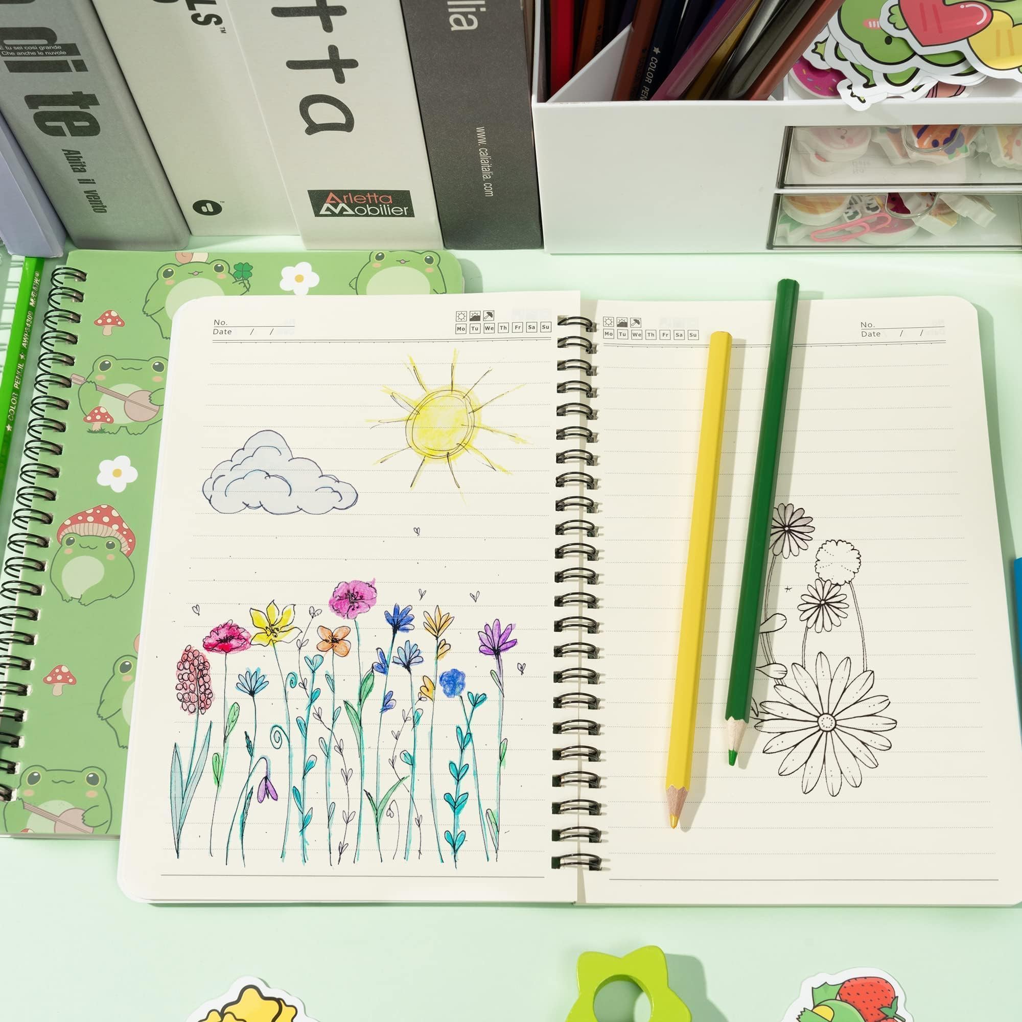 L1rabe 2 A5 Frog Spiral Notebooks Christmas Gift Cute Frog Green College Ruled Hardbound Notebooks, Exercise Book Diary Notepad Travel Journal for Kids Teens Students Winter Birthday New Year Gifts