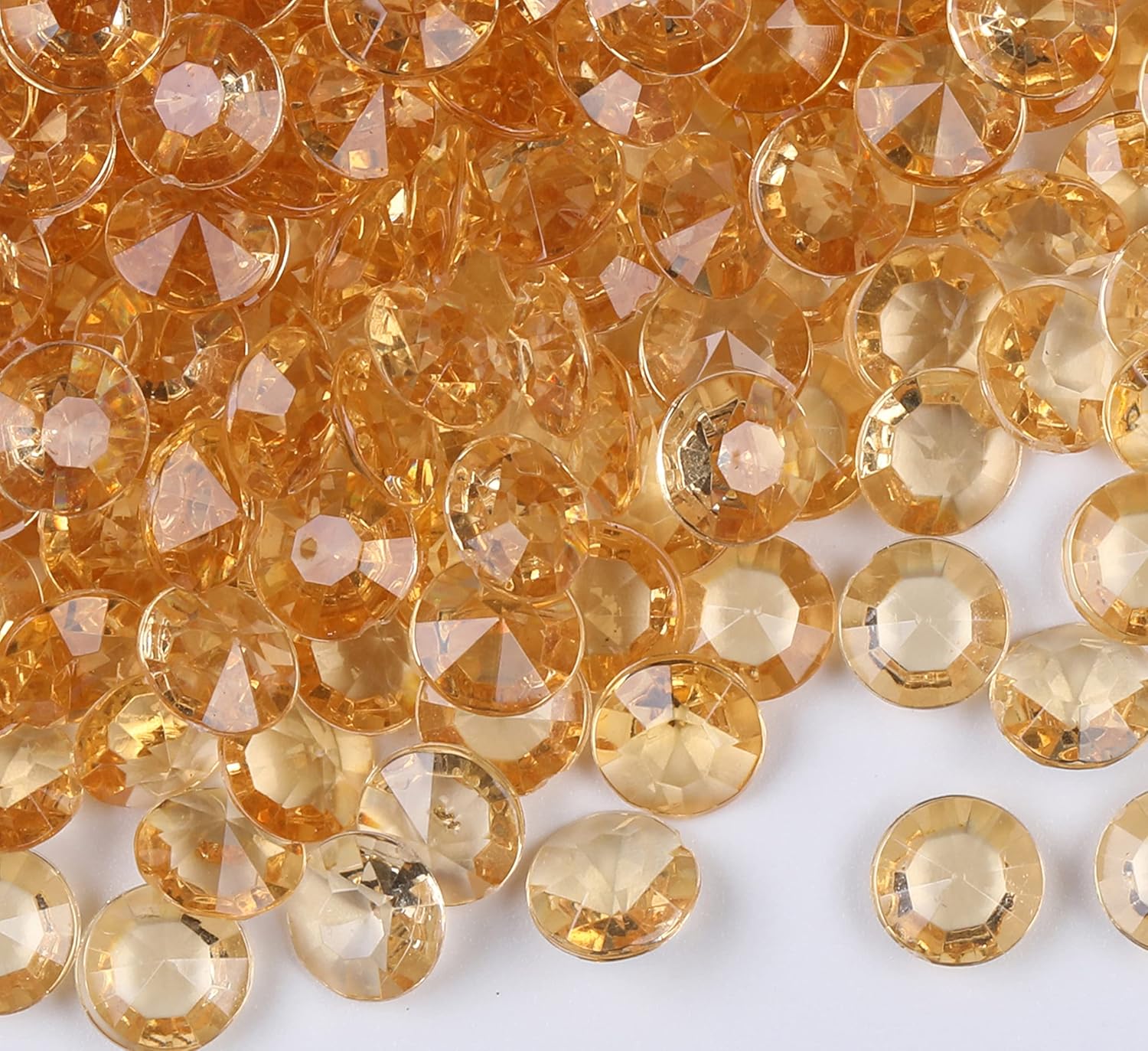 Vase Fillers - Gintoaria 1000pcs/ Pack Wedding Table Acrylic Diamond Scatter Crystals Confetti Acrylic Gems Vase Fillers Rhinestones for Wedding, Bridal Shower, Vase Beads Decorations (10mm, Champagne)